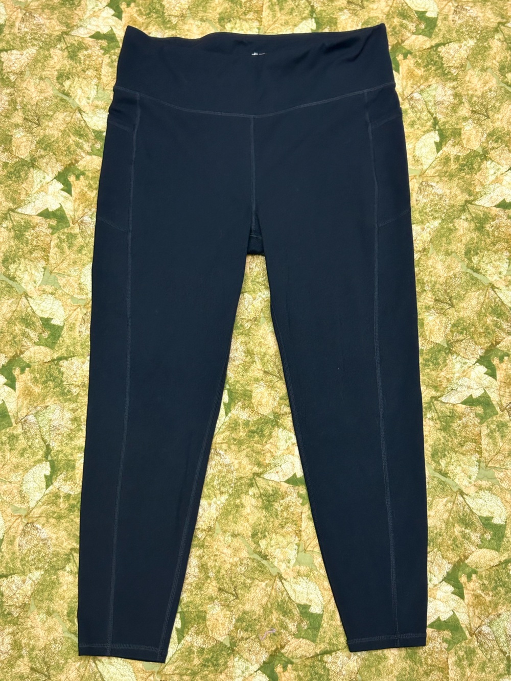 Essentials Women's Black Skinny Jeans